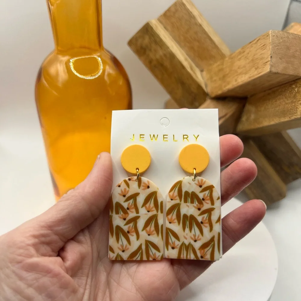 Leaf Pattern Geometric Print Drop Earrings‎ NEW